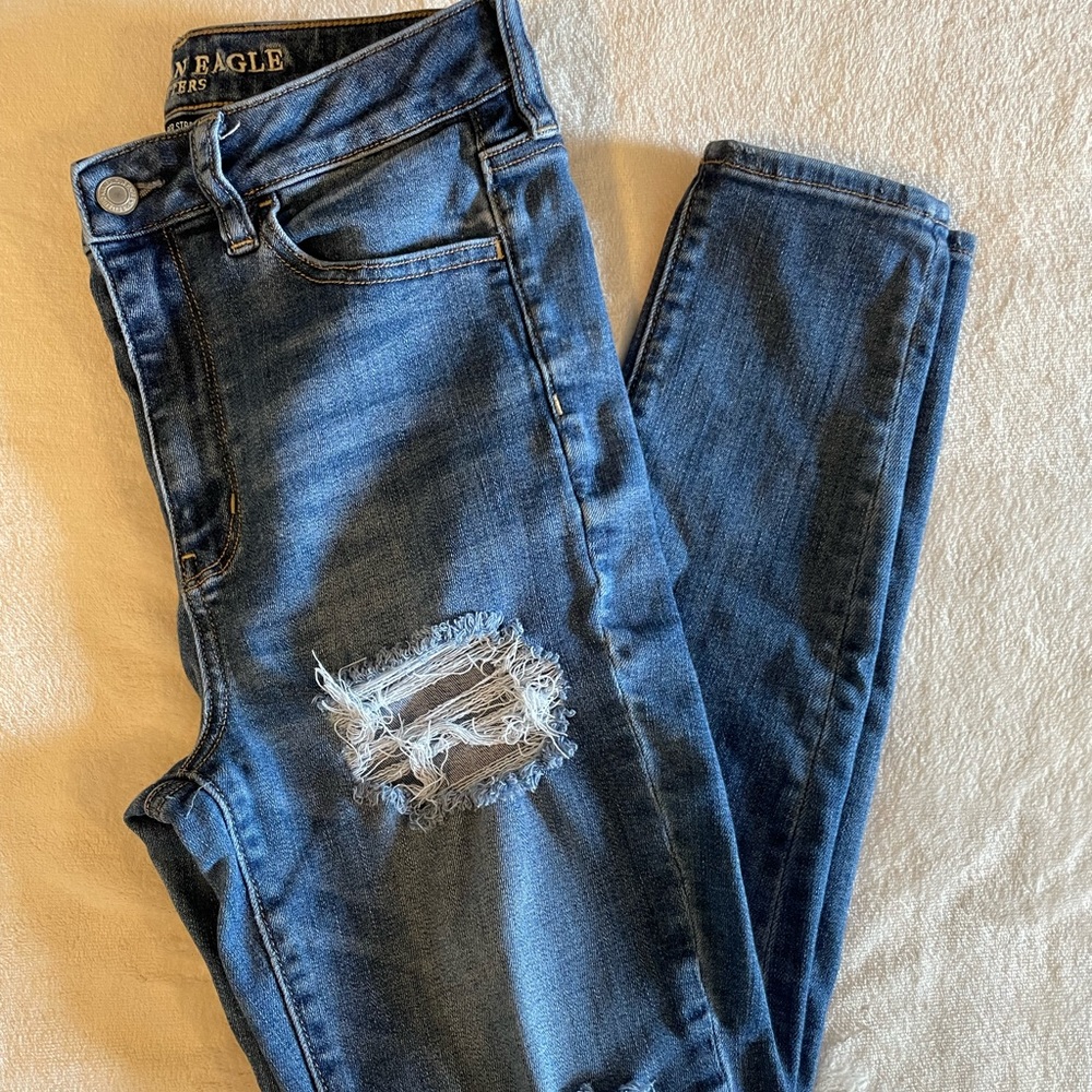 American Eagle super high rise jeggings; super stretch; size 8
